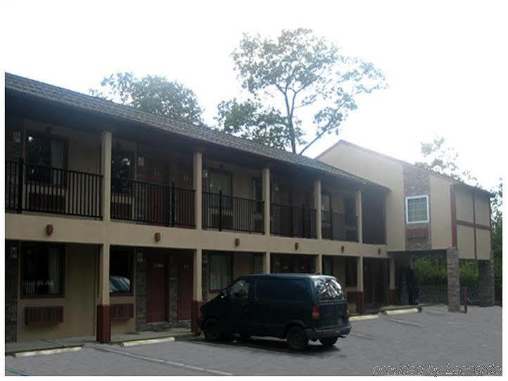 Red Carpet Inn Absecon Galloway Dış mekan fotoğraf